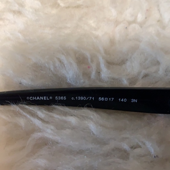 Chanel sunglasses - Picture 2 of 4